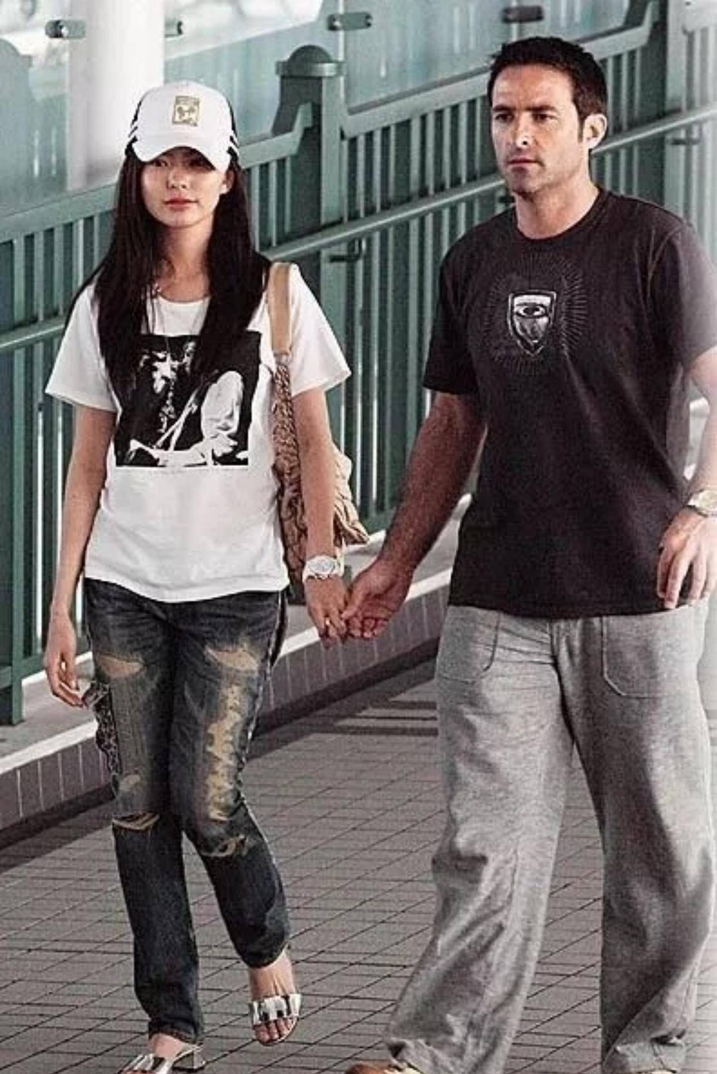 为资源与金主隐婚5年,后以人妻身份勾搭向佐,这位女星不简单_黄婉佩