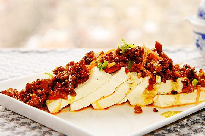 冬天多吃老豆腐,老人孩子补钙又健脑,加点它香辣十足(图2) 冬天多吃老豆腐,老人孩子补钙又健脑,加点它香辣十足(图2)