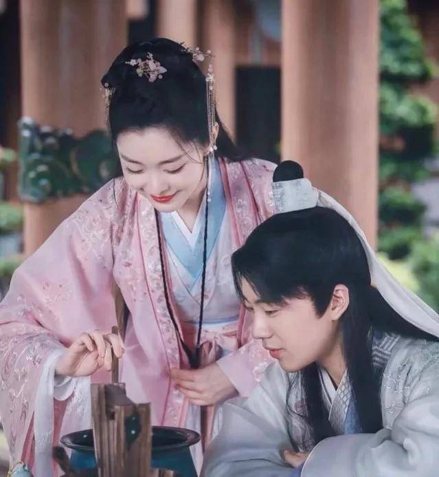 宋轶大方畅谈自己的择偶标准,对郭麒麟的评价意想不到_压力_生活_时候