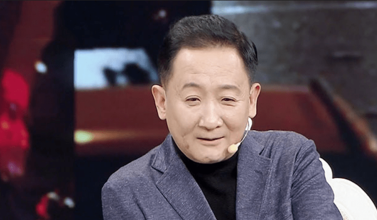 演员梁天:替哥哥还债百万,经历两段婚姻,给女儿找了个好后妈_梁左