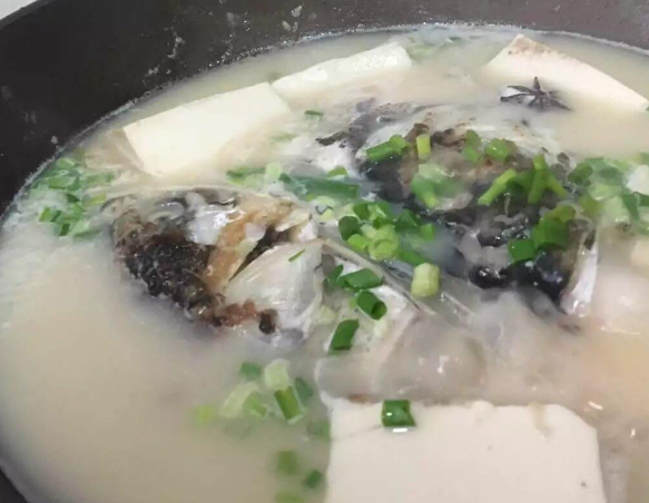 周末和家人聚在一起，就做这一荤一素一汤，做法简单，温馨又美味(图4)