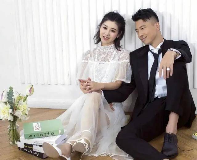 李小萌晒一家四口幸福日常,老大像妈老二像爸,俩儿子壮实又可爱_王雷