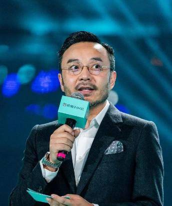 周笔畅,张靓颖,尚雯婕和谭维维等众多知名女歌手,汪涵的事业也逐渐蒸