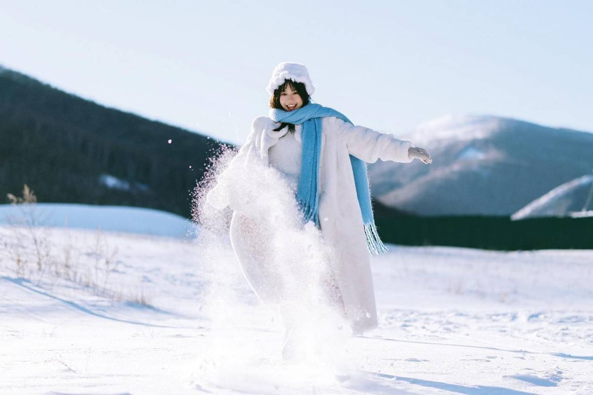 冬日人像摄影攻略 教你如何用青春专微拍出绝美氛围感