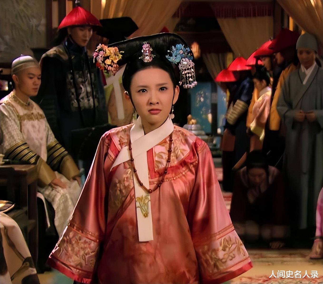 祺贵人被乱棍打死时,谁注意到她的脚了?