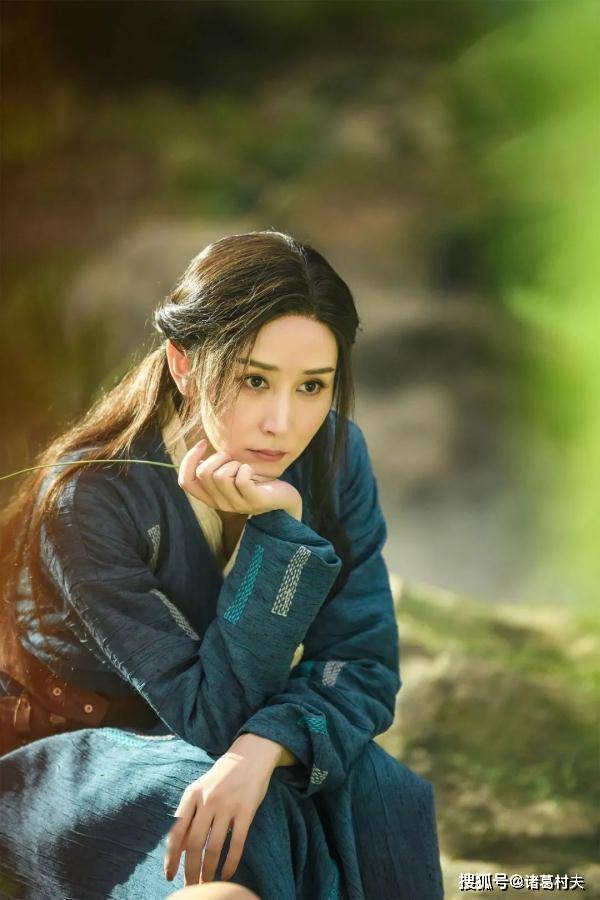 胡静:云南最美女星!嫁入百亿富豪,美成阔太!_身材_魅力_个性