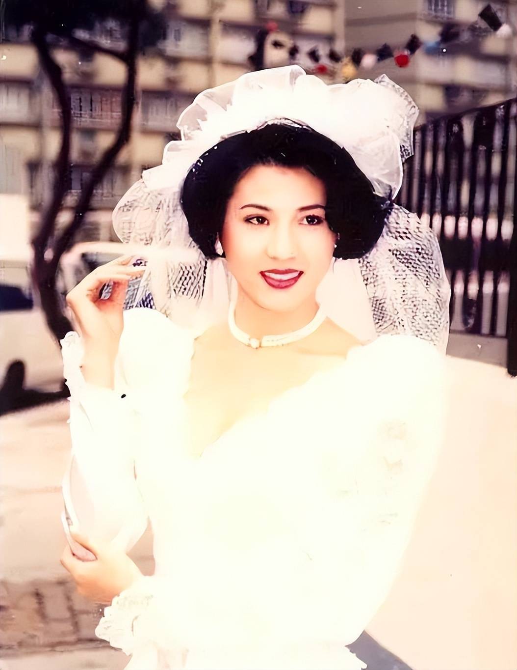 1986年亚姐-利智1987年亚姐-邱月清1989年亚姐-翁虹1990年亚姐-吴绮莉