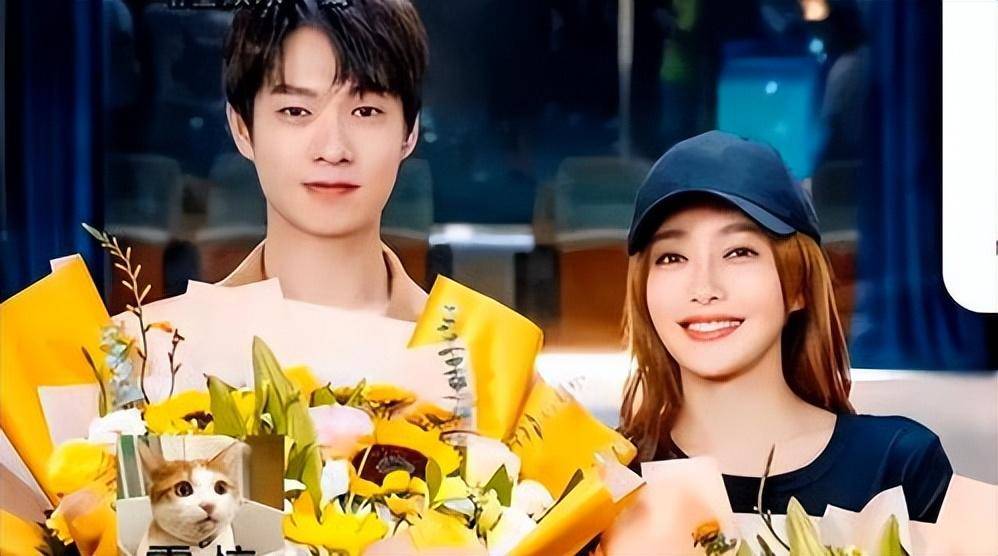 魏大勋提前离场,白鹿假唱,尖叫之夜果然让人尖叫_杨幂_秦岚_白敬亭