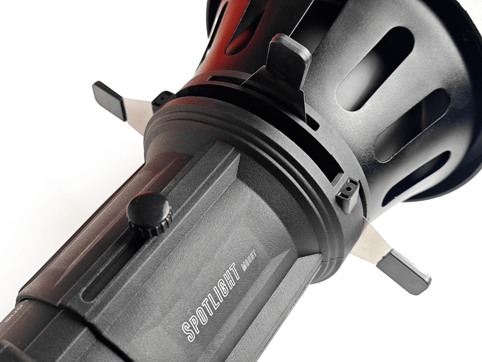 喜欢摄影一定要整一个纽尔聚光筒,有了它我们就可以随意雕刻光线,速出大片!