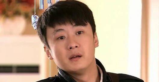 舒畅李滨晒合照,重现13年前《魔幻手机》的造型,第三部要来了吗_阿