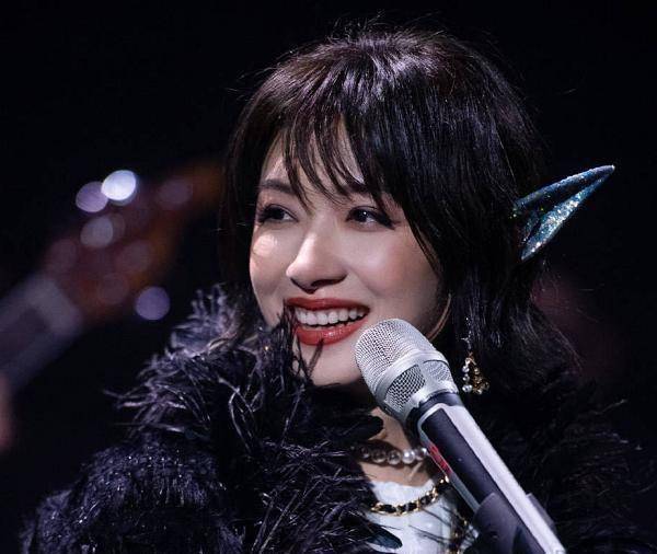 孟佳第五,阿朵第四,万茜第三,张雨绮第二,李斯丹妮第一.