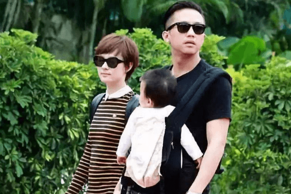 邓超孙俪庆祝结婚9周年,大秀恩爱,也给所有已婚男女上了一课!