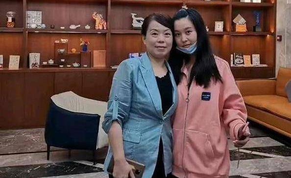 原创田静哄骗许敏真相爆光,她在用心暗帮老杜,威威夹在中间不好选择