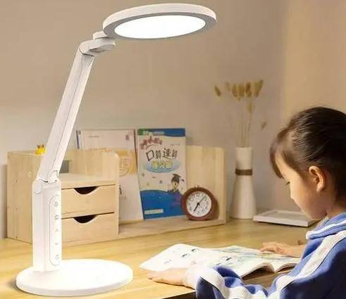 百元台灯性价比最高的有哪些?便宜又好用的台灯推荐