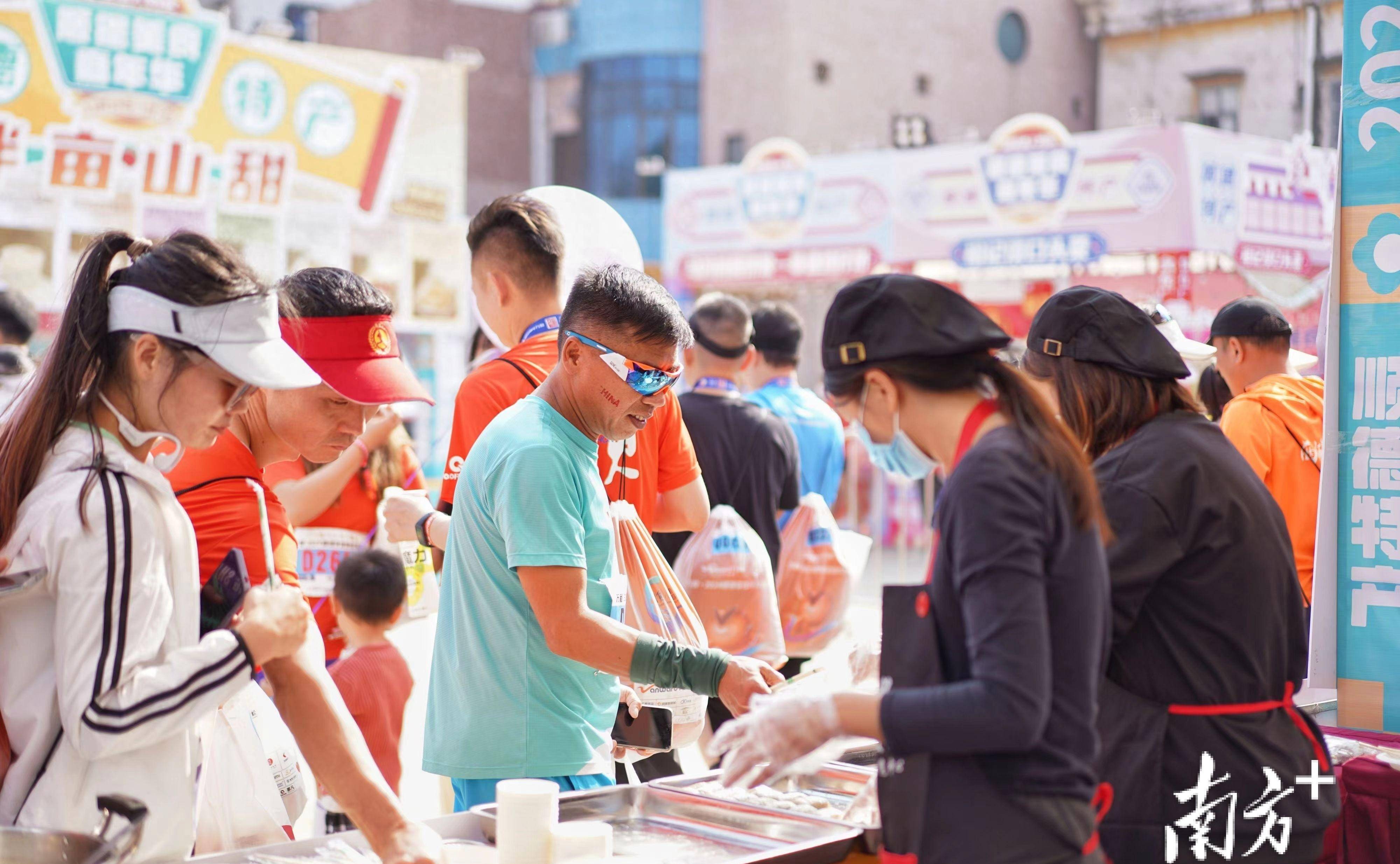 在顺德容桂岛体验美食的乐趣_马拉松_名店_供应点