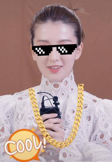 乔欣接受采访,腰细得如让男网友都眼前一亮,我一只手都能握住_因为