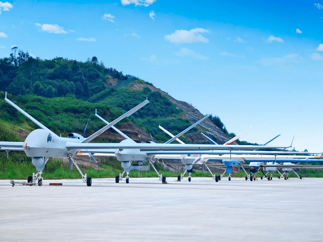 中国翼龙无人机突破关键技术,深入云层中丝毫不受影响_救援_领域_救灾