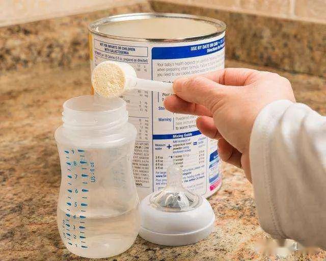 泡奶粉的水温千万别超过这个数奶粉泡不对营养全白费