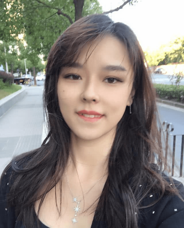 沫子和金禾互相给对方p图看到金禾的p的自己沫子情绪失控