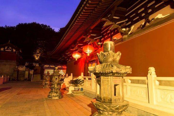 光污染和深加工快餐暂别茶米油盐俗事缠身……给心灵放一次假到乾明寺