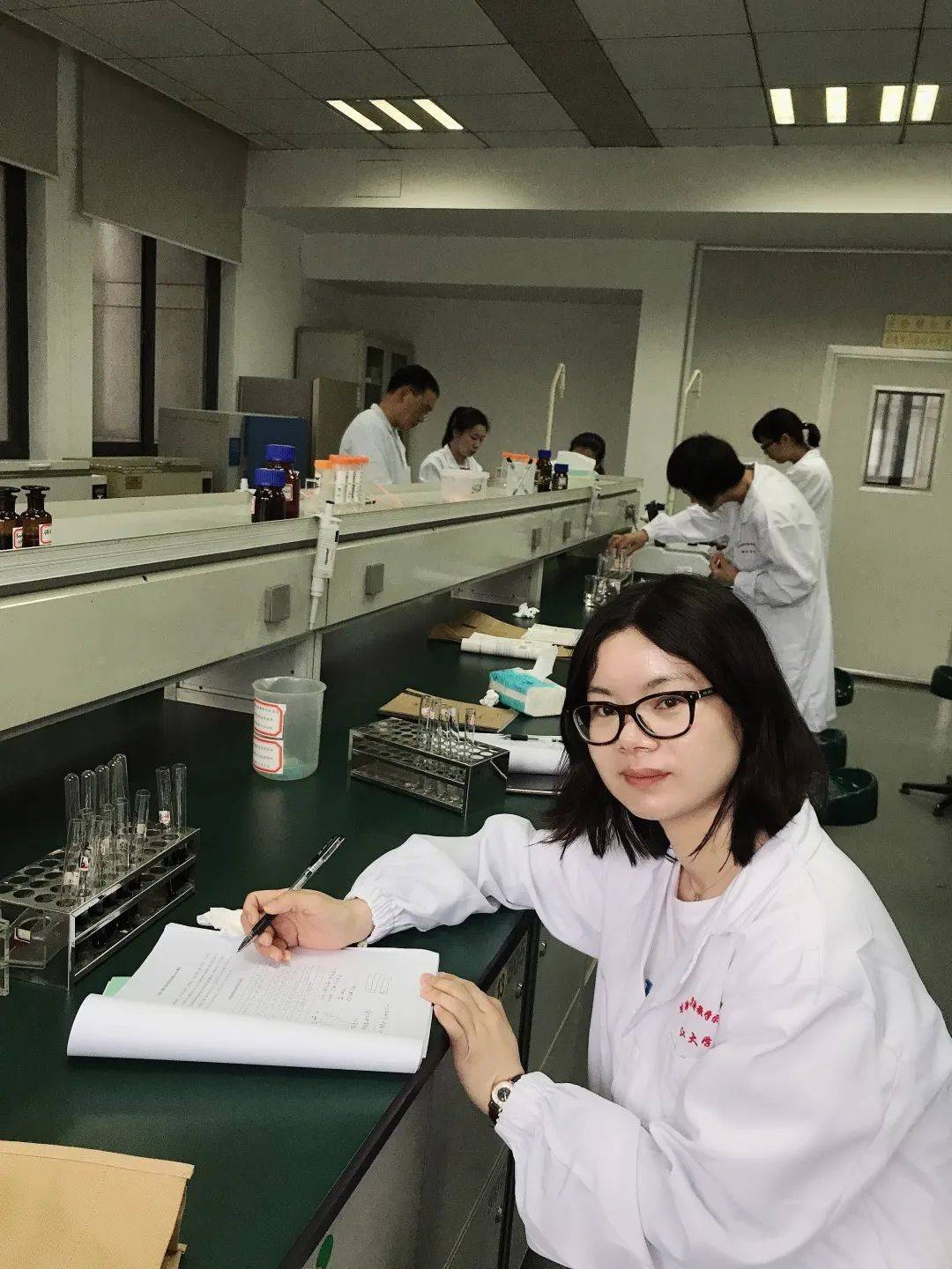 马云老师,在浒山中学任教15年有余,注重学生个性发展,无论在生物教学