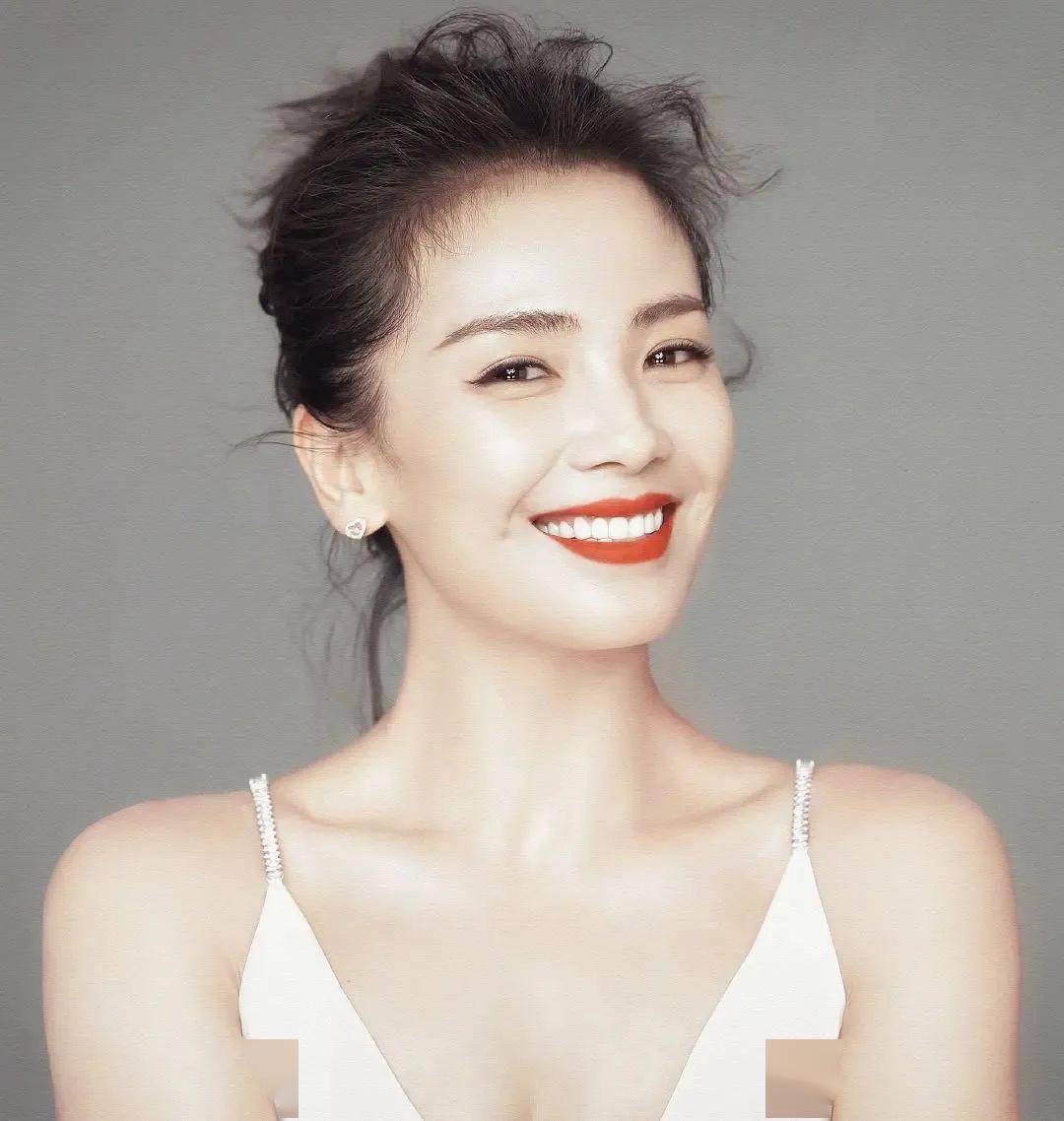 谁说30岁之后,女人会走下坡路? 刘涛第一个不服气!