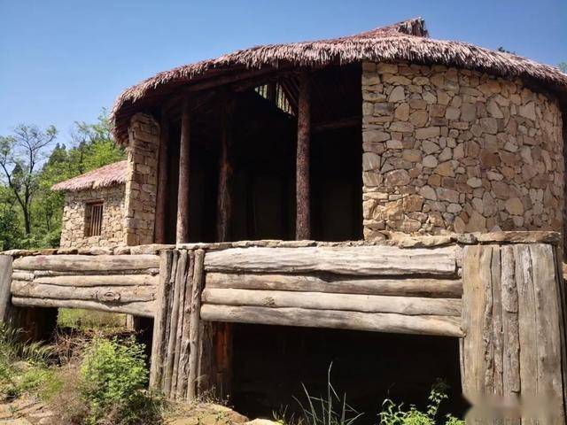 此与沁水下川遗址出土文物相关.