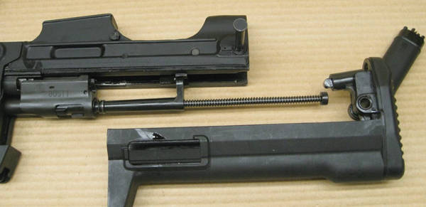 拆解二战后制式步枪③——无枪托结构步枪"尚能饭否"?