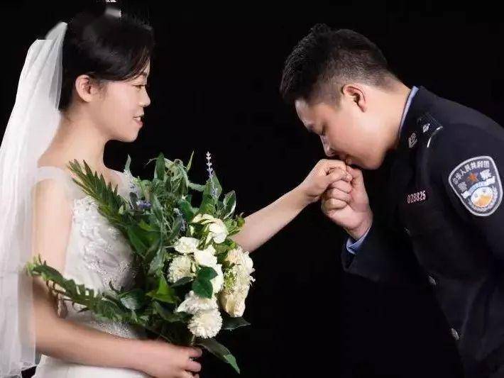 粟韬/刘虹利,田旭峰/王荣仙,唐鸿/陈鑫,邓华辉/陈章敏——请记住这四