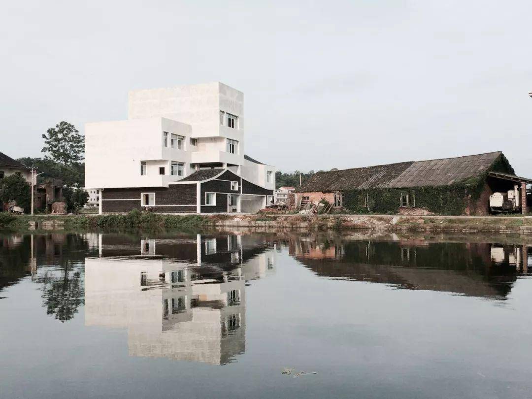 同济学子回乡爆改只用86万建起560㎡豪宅还完美解决了婆媳矛盾