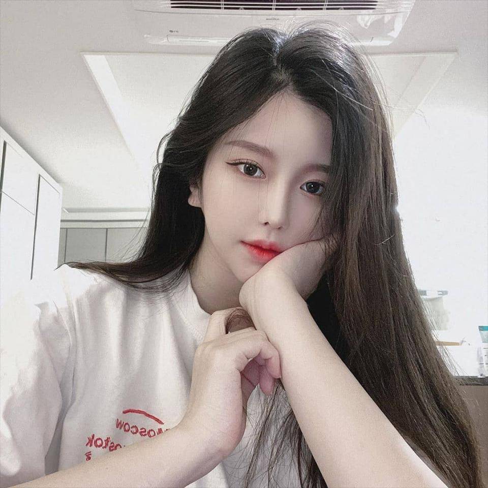 【尹素婉】温婉可人的韩国美女主播