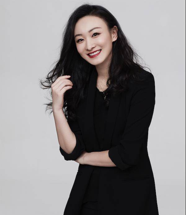 电视指南专访霍泥芳从papi酱到papitube打破了哪些定律