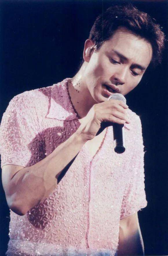 黄霑李碧华形容张国荣眉目如画林夕不服便写了这首歌