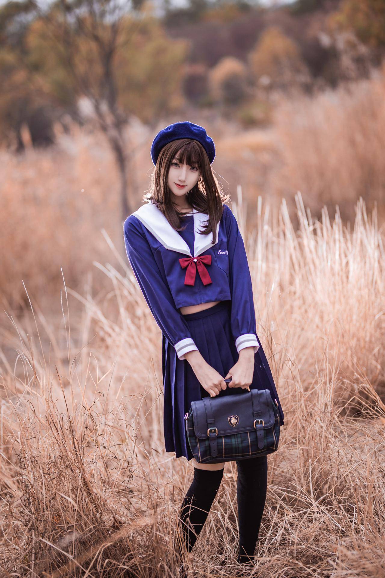 角色名:jk cn:柠檬 糯米汽酒 一场秋雨一场寒 图片授权来源:次元岛