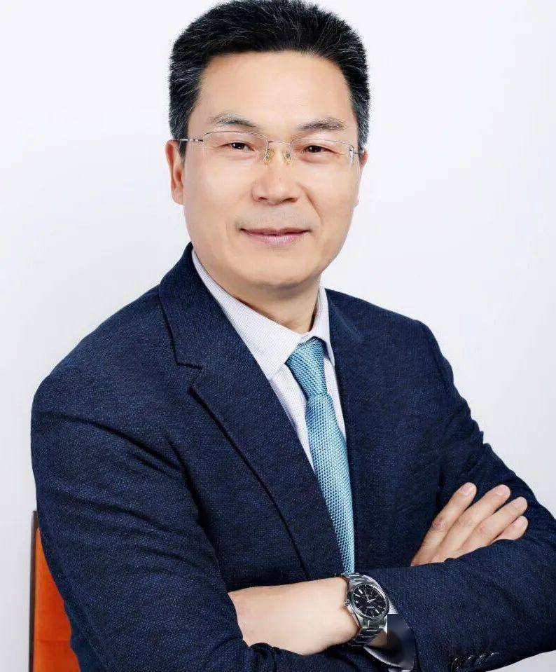 李醒亚郑大一附院肿瘤二科主任,主任医师,教授,博士,博士生导师,美国