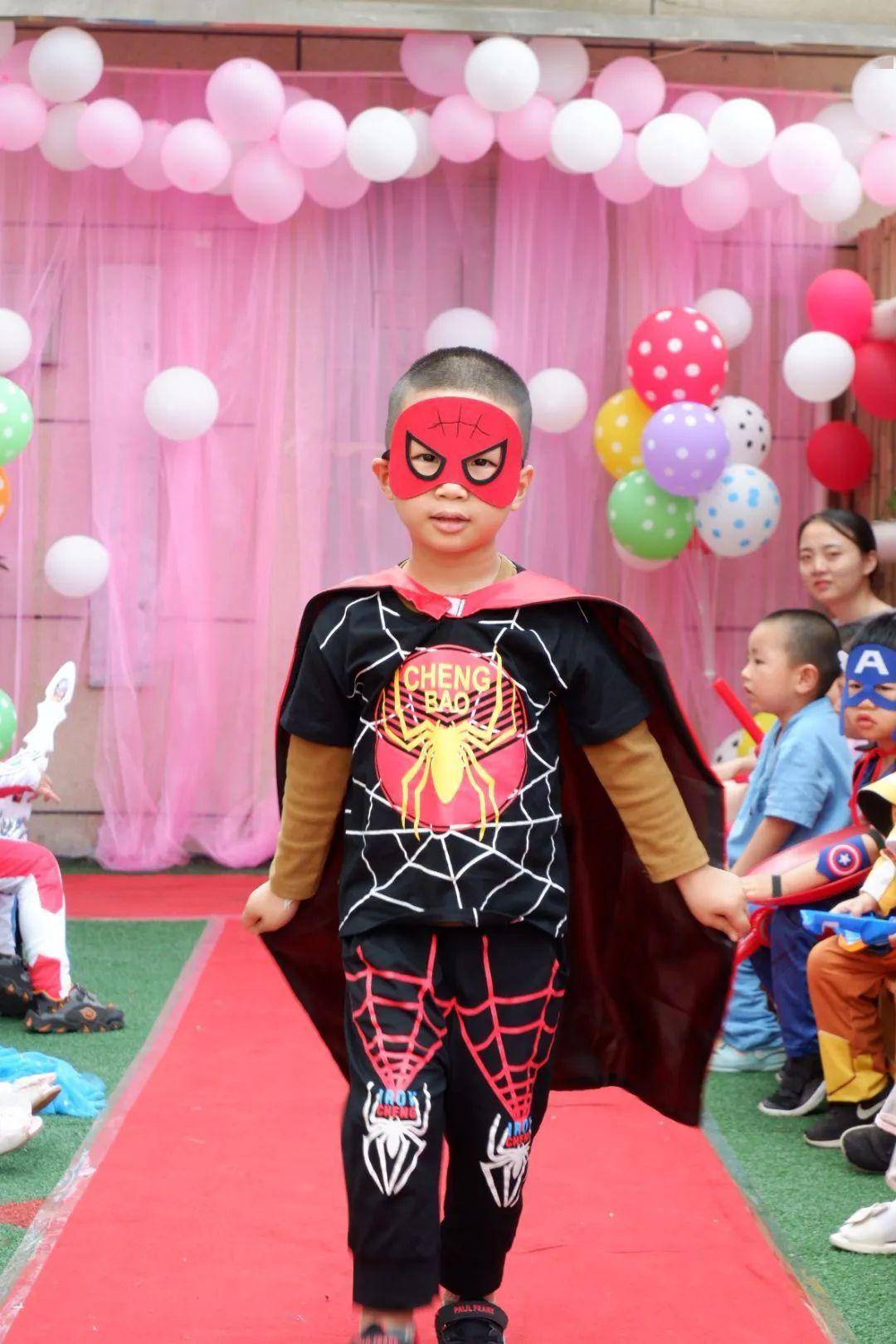 敬畏生命相信未来巴学园2020年奇装异服日暨六一庆典活动