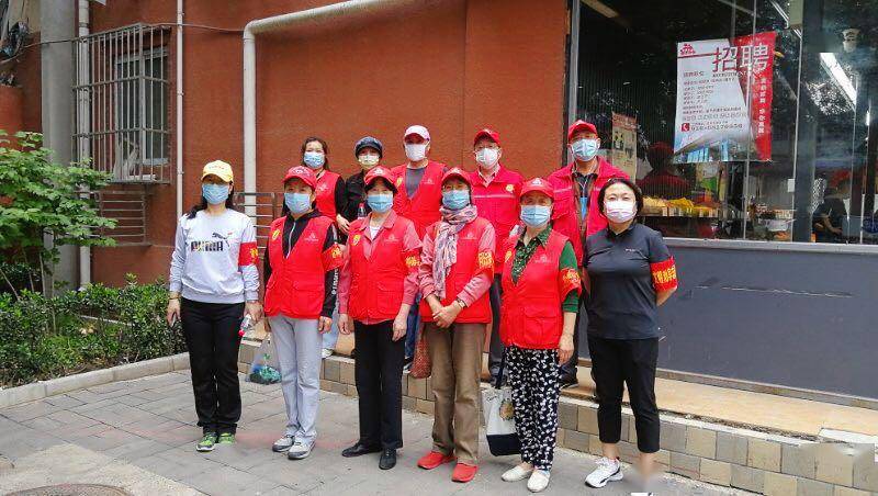 为民服务蓟城山水集团在职党员进社区点滴服务聚民心