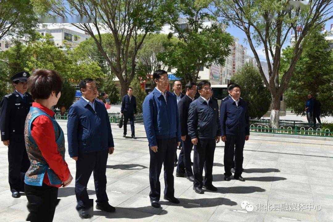 省委常委省委政法委书记胡焯在肃北调研