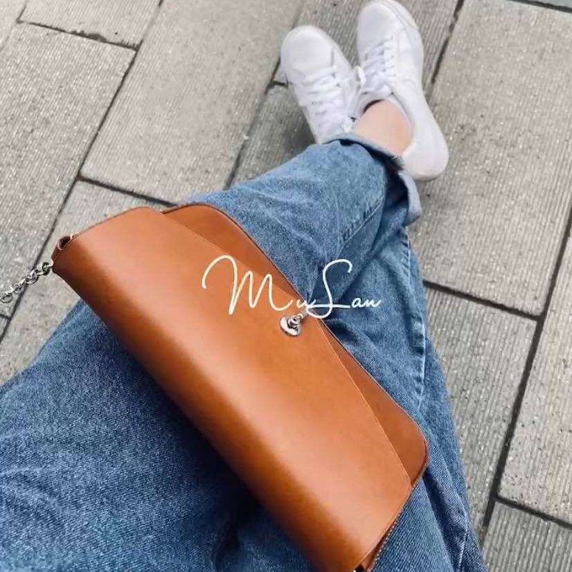手工皮具匠人木兰的自我介绍_皮艺
