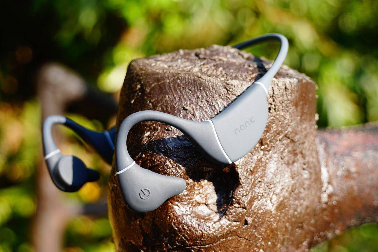 无线运动耳机哪款好(运动耳机和无线耳机哪个好)