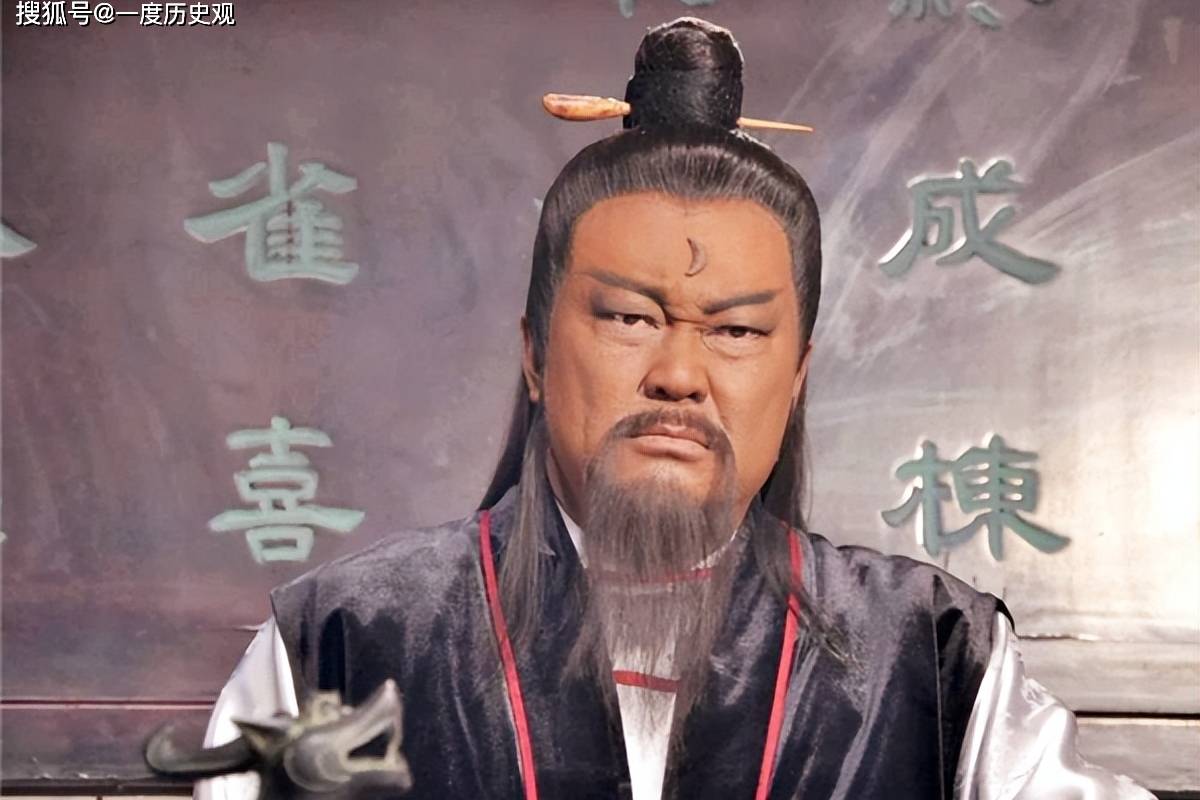 包拯后代今何在 35代后人从不外出打工 一辈子只干一件事 祠堂 父母 先辈