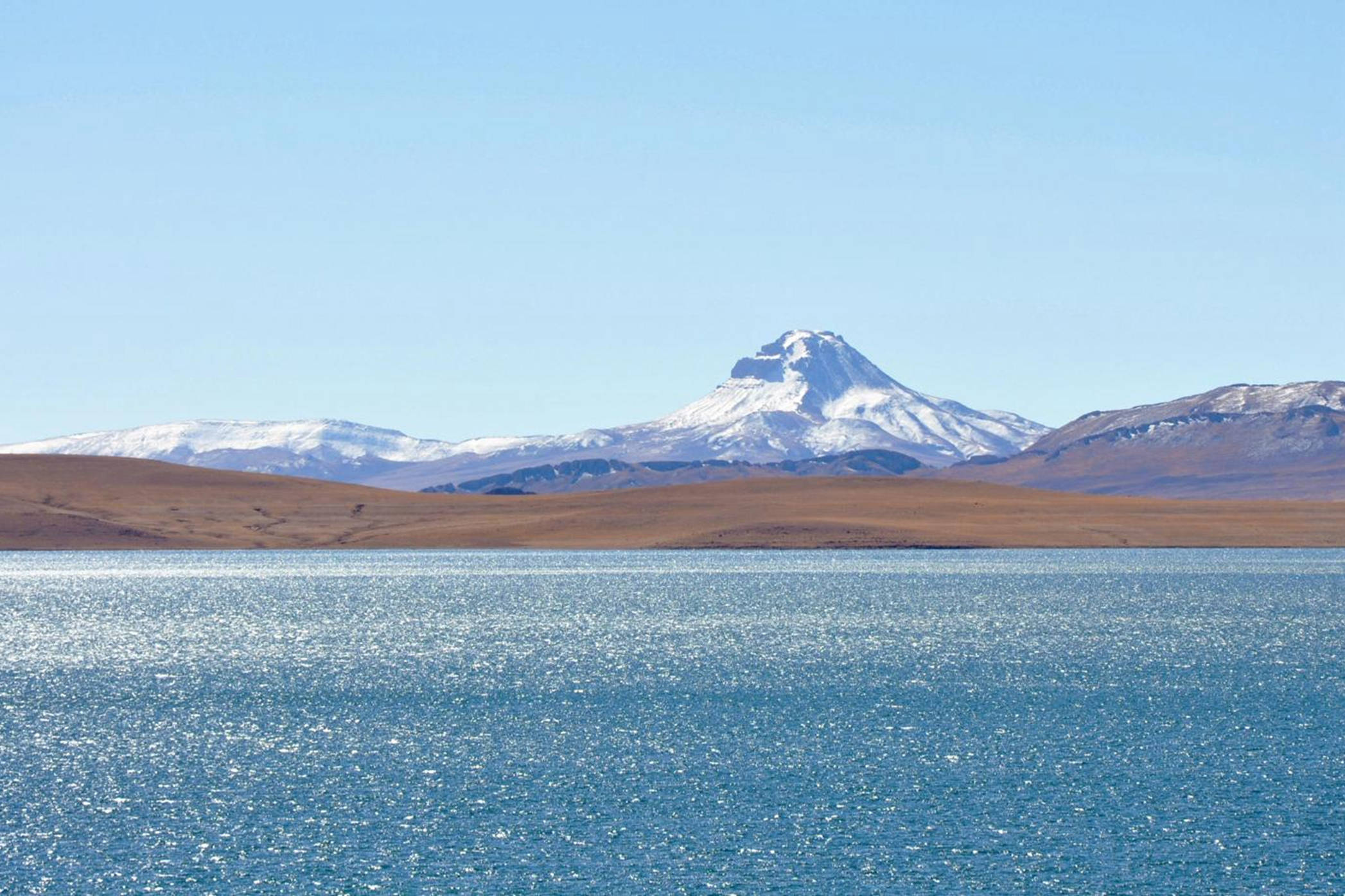 西藏面积最大魔湖色林措
