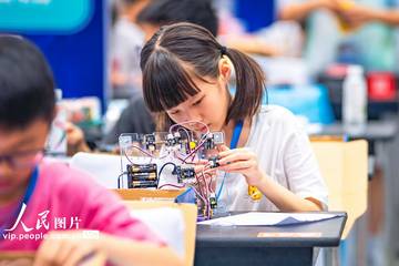 被人社部点名多年 江苏英才职业公司何以颁发上