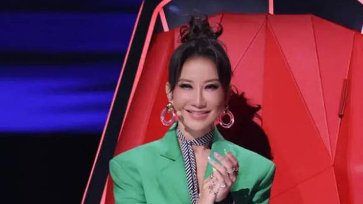 《中国好声音》学员李嘉捷为李玟发声后道歉，你接受吗？
