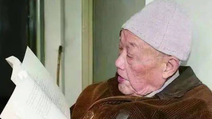 巴金弟弟、作家李济生上海去世，你感到惋惜吗？