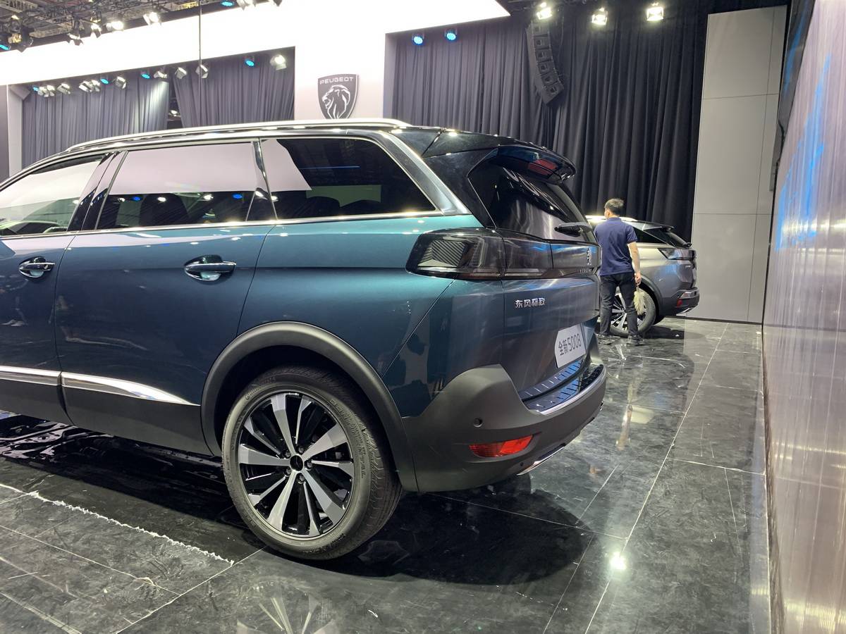 2021上海车展探馆:新款东风标致5008