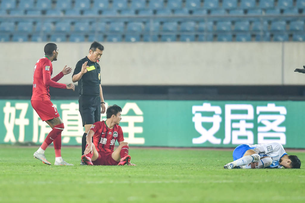职业联盟第一时间与重庆队联系 竞赛计划不会更改_赛季