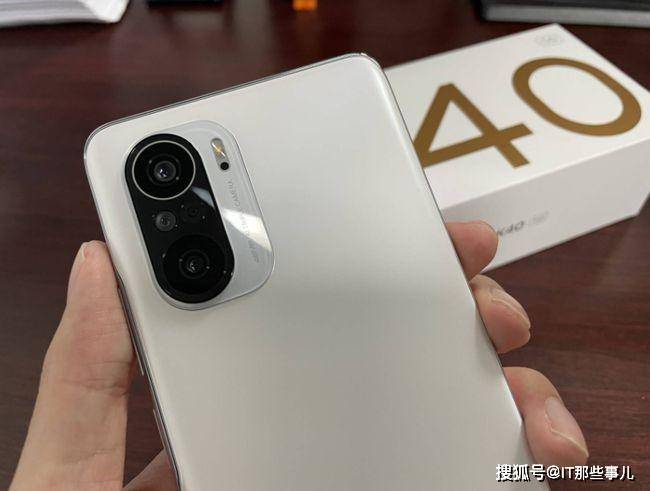 硬件|仅2299元 12G内存和50W快充 比Redmi K40更狠的旗舰手机