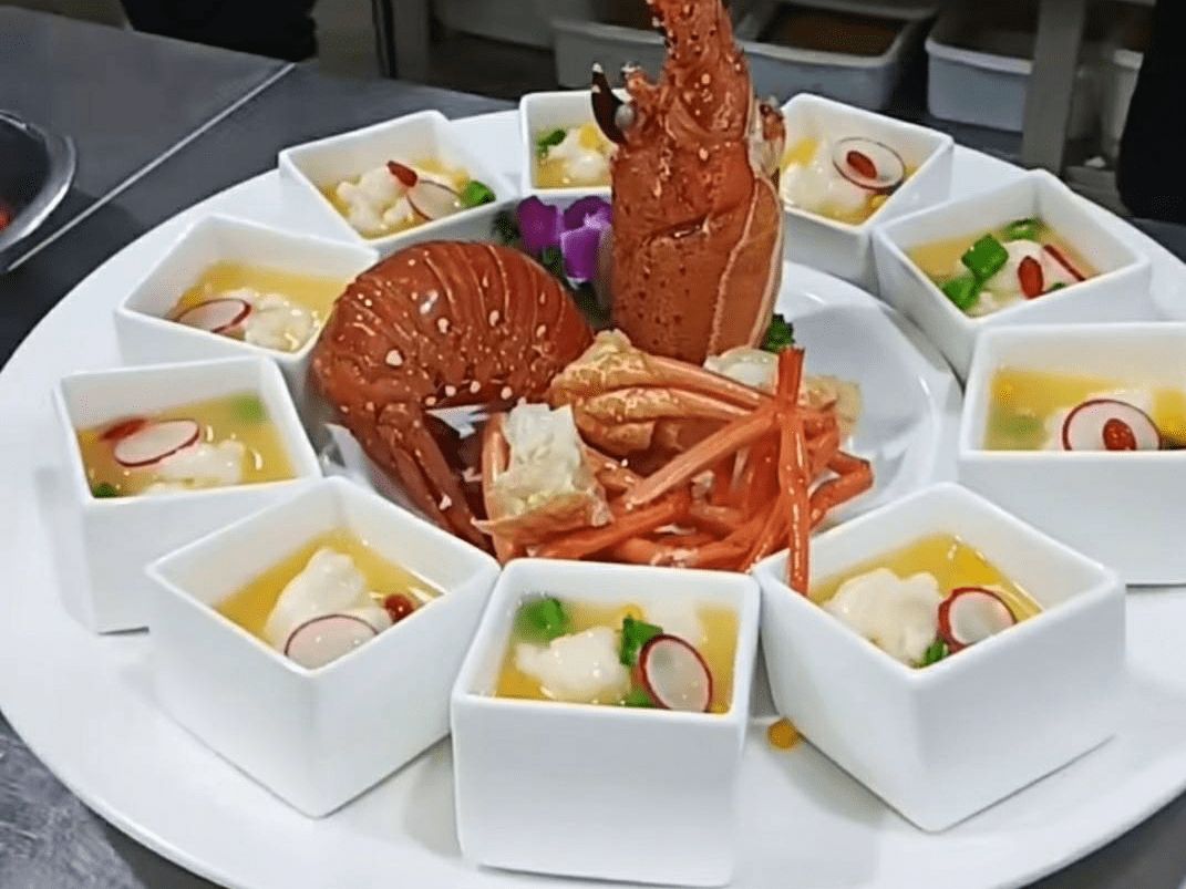 擅长:2019--2021年一直都在高端会所任职融合菜.本地菜主管.