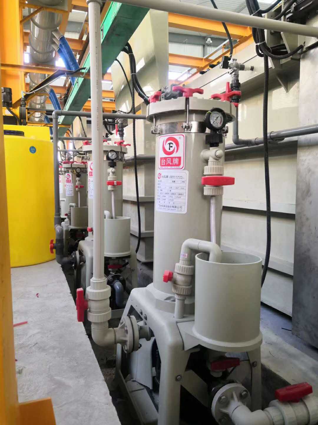 按滤机功用分类:电镀过滤机,铬酸过滤机,活性炭处理机,化学镍过滤机